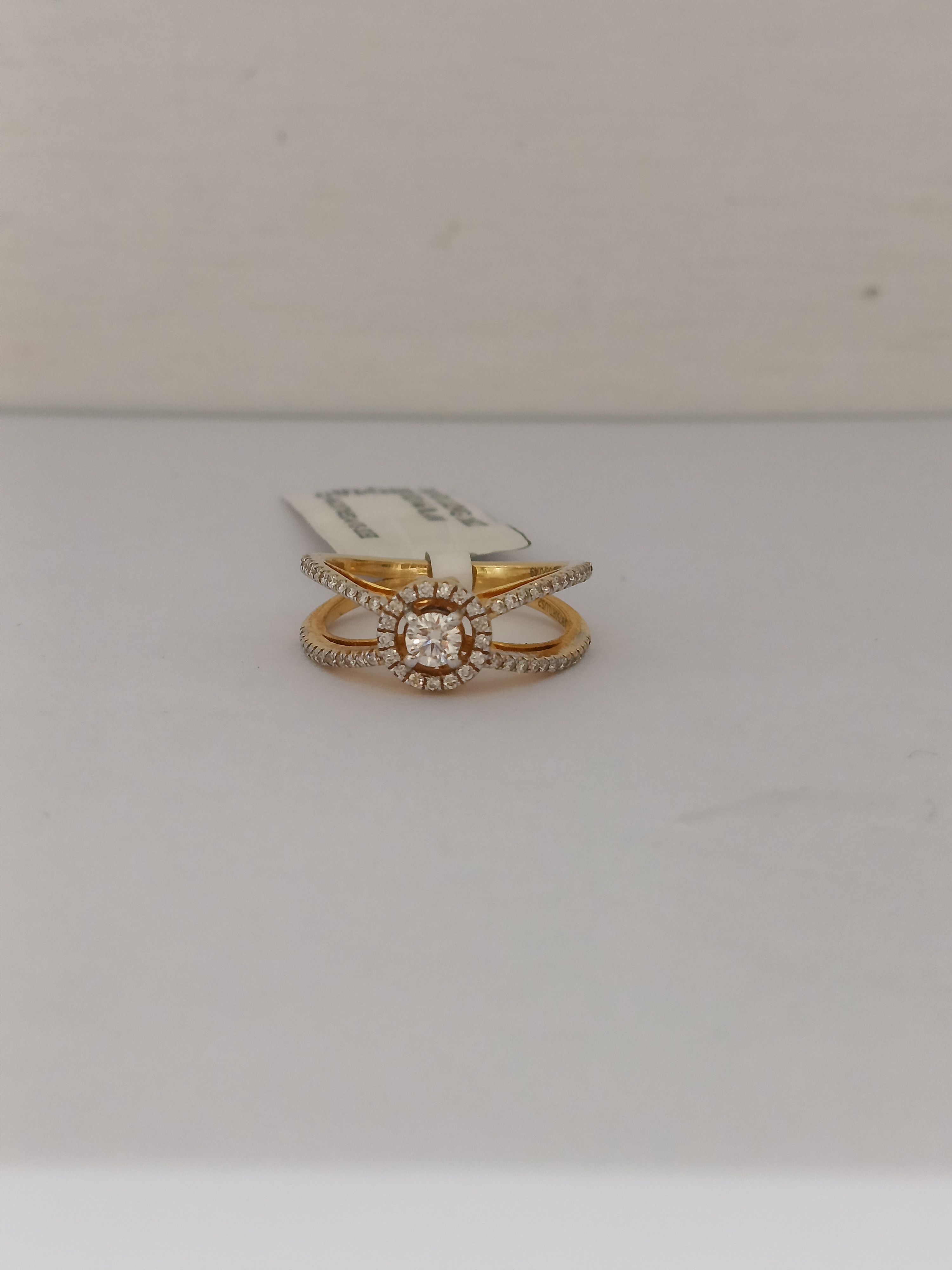 Ladies Ring